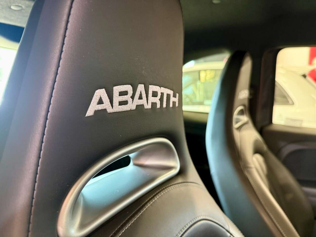 2018 ABARTH 595 2018 ABARTH 595
