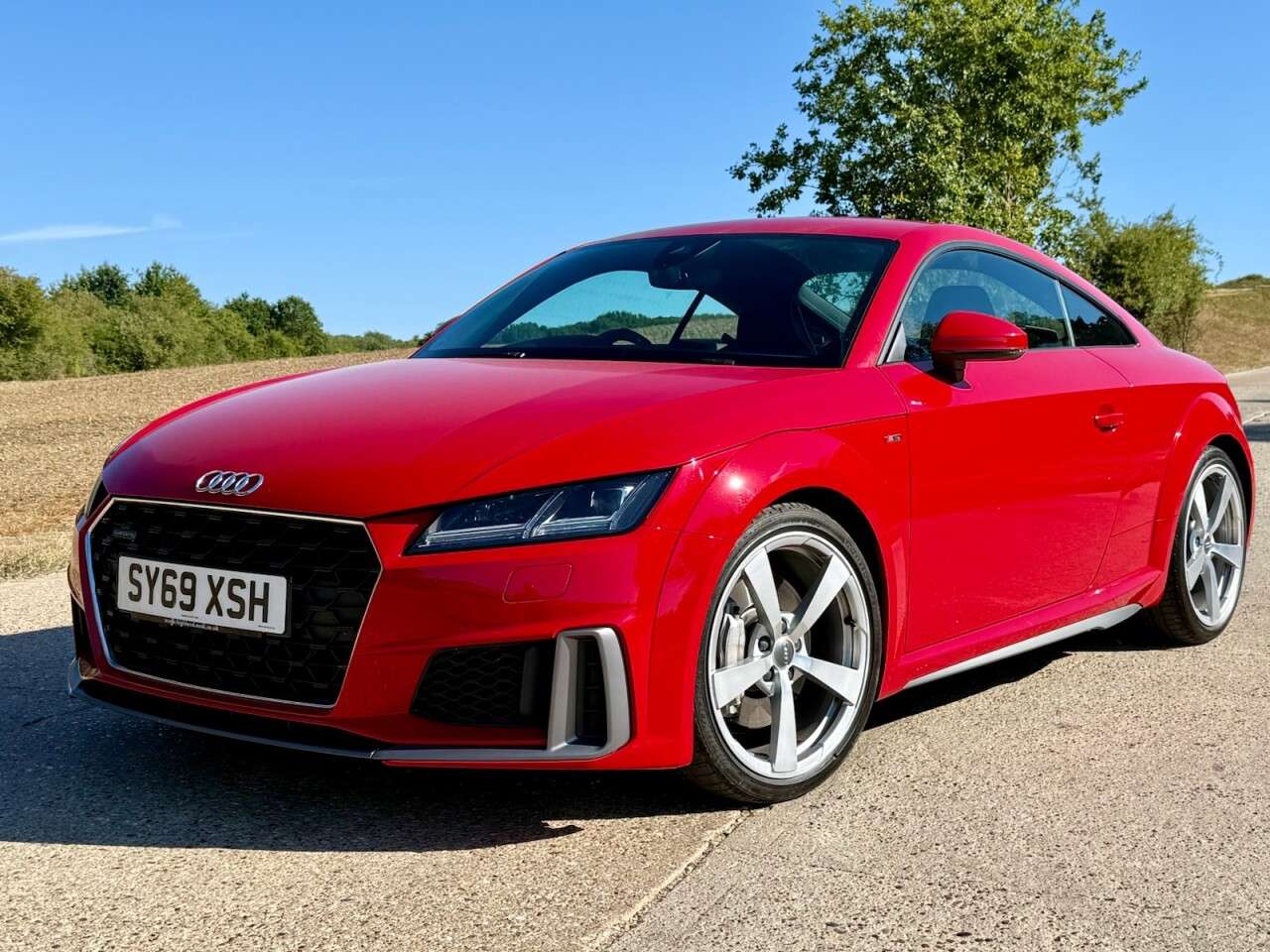 2019 AUDI TT 2019 AUDI TT