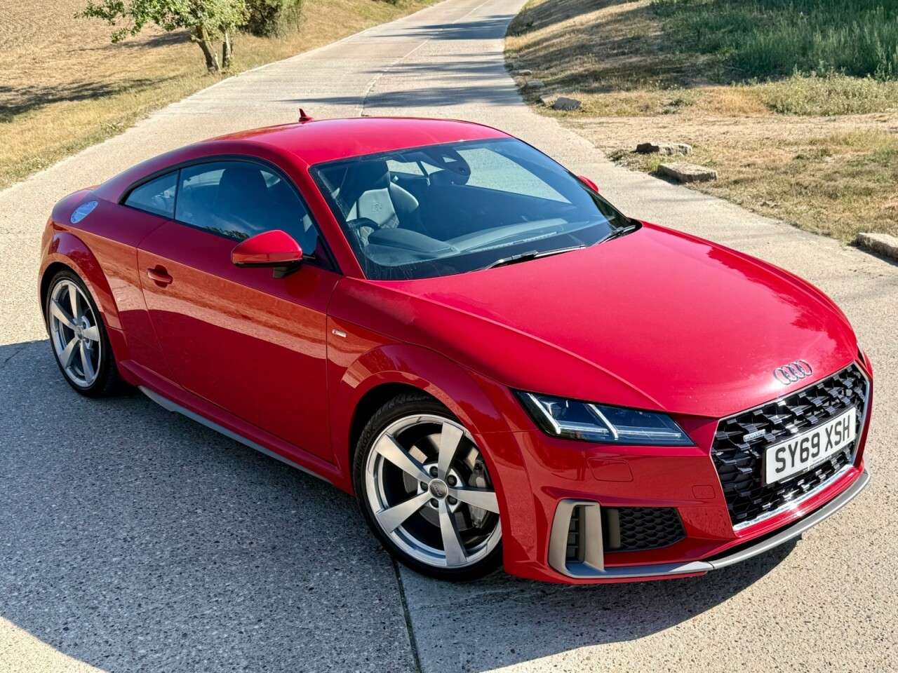 2019 AUDI TT 2019 AUDI TT