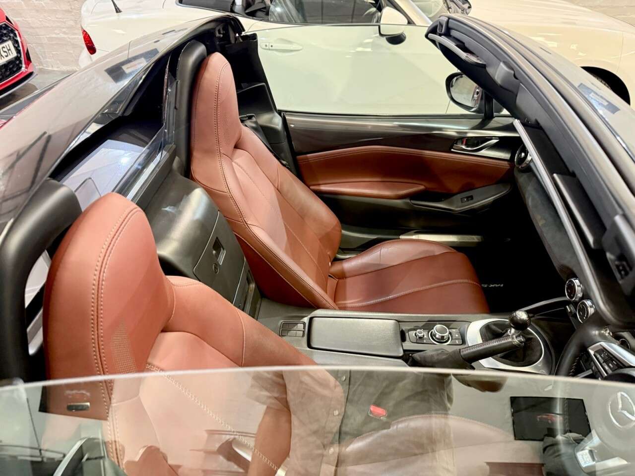 2017 MAZDA MX-5 RF 2017 MAZDA MX-5 RF
