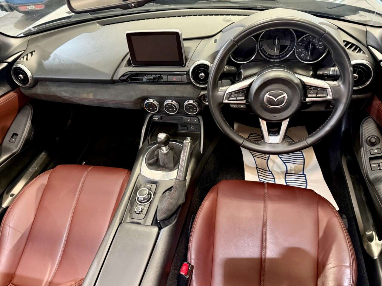 2017 MAZDA MX-5 RF 2017 MAZDA MX-5 RF