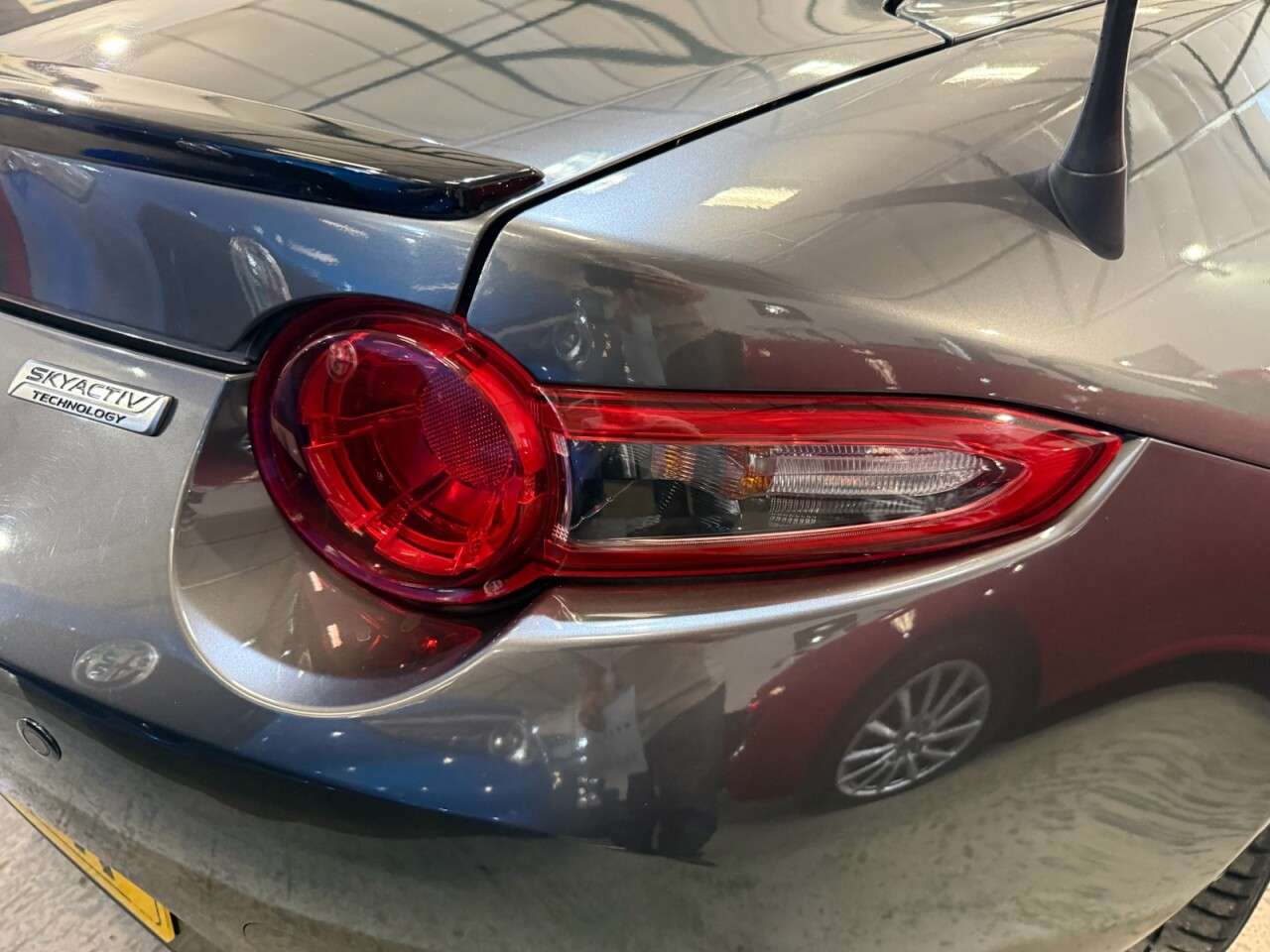 2017 MAZDA MX-5 RF 2017 MAZDA MX-5 RF