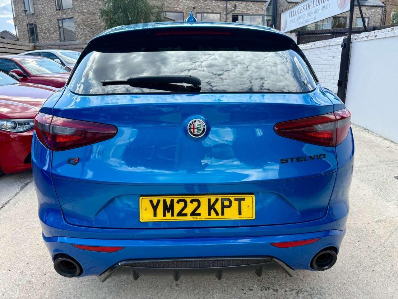 A 2022 ALFA ROMEO STELVIO 2.0T Veloce SUV 5dr Petrol Auto Q4 AWD Euro 6 (s/s) (280 ps) ..JUST SERVICE A 2022 ALFA ROMEO STELVIO 2.0T Veloce SUV 5dr Petrol Auto Q4 AWD Euro 6 (s/s) (280 ps) ..JUST SERVICE