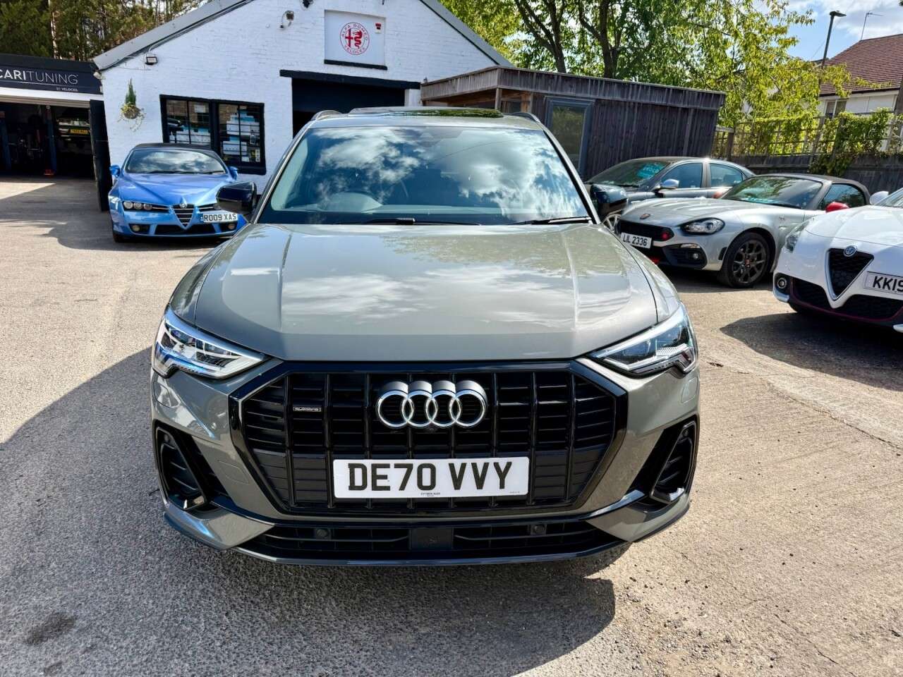 A 2020 AUDI Q3 2.0 TFSI 45 Vorsprung SUV 5dr Petrol S Tronic quattro Euro 6 (s/s) (230 ps) A 2020 AUDI Q3 2.0 TFSI 45 Vorsprung SUV 5dr Petrol S Tronic quattro Euro 6 (s/s) (230 ps)