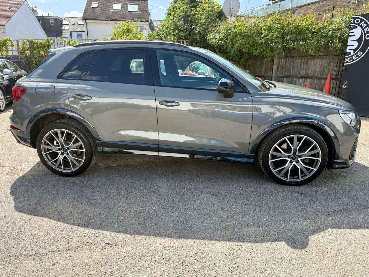 2020 AUDI Q3 2020 AUDI Q3