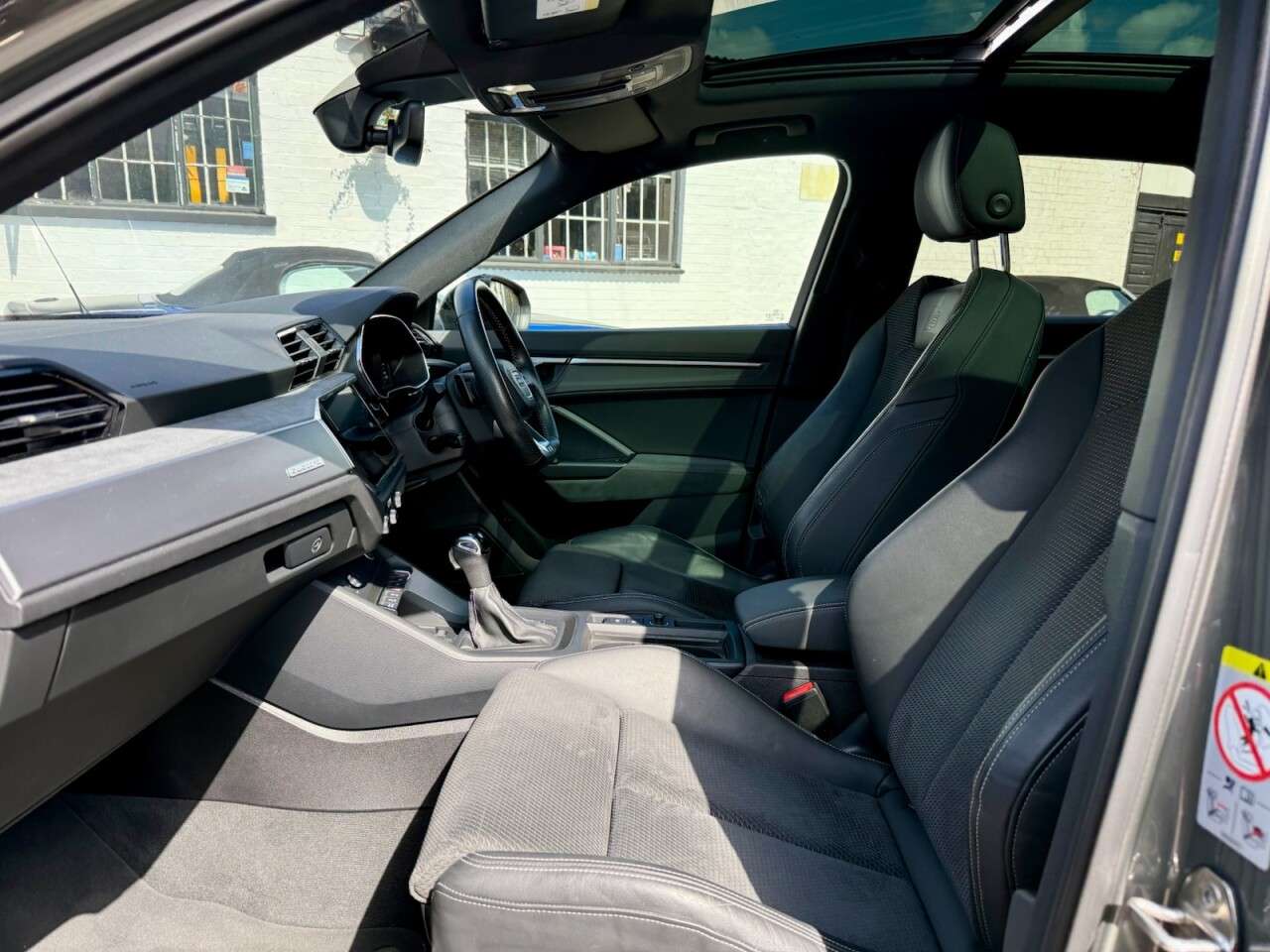 2020 AUDI Q3 2020 AUDI Q3