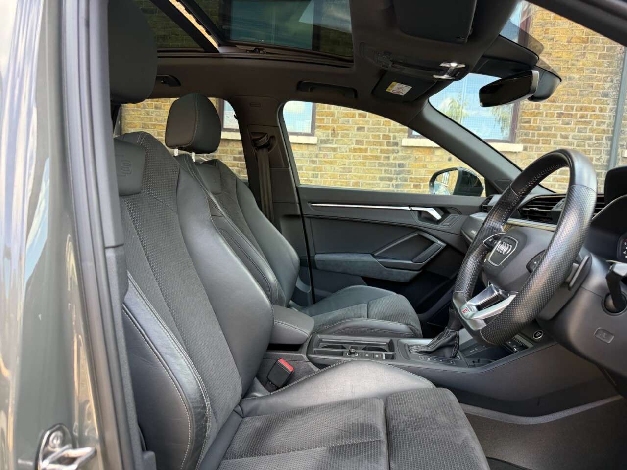 2020 AUDI Q3 2020 AUDI Q3