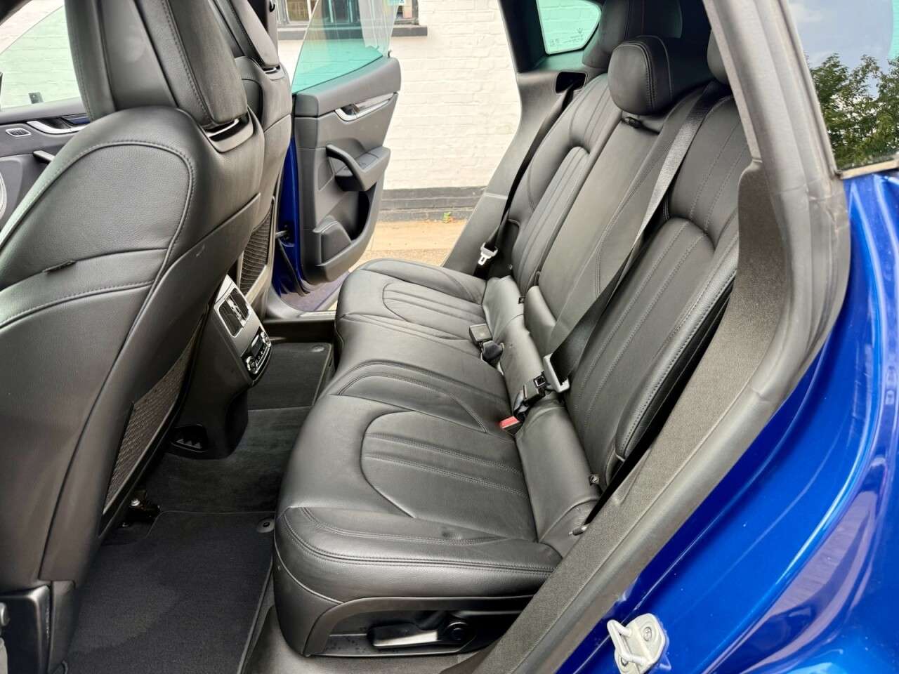 2019 MASERATI LEVANTE 2019 MASERATI LEVANTE