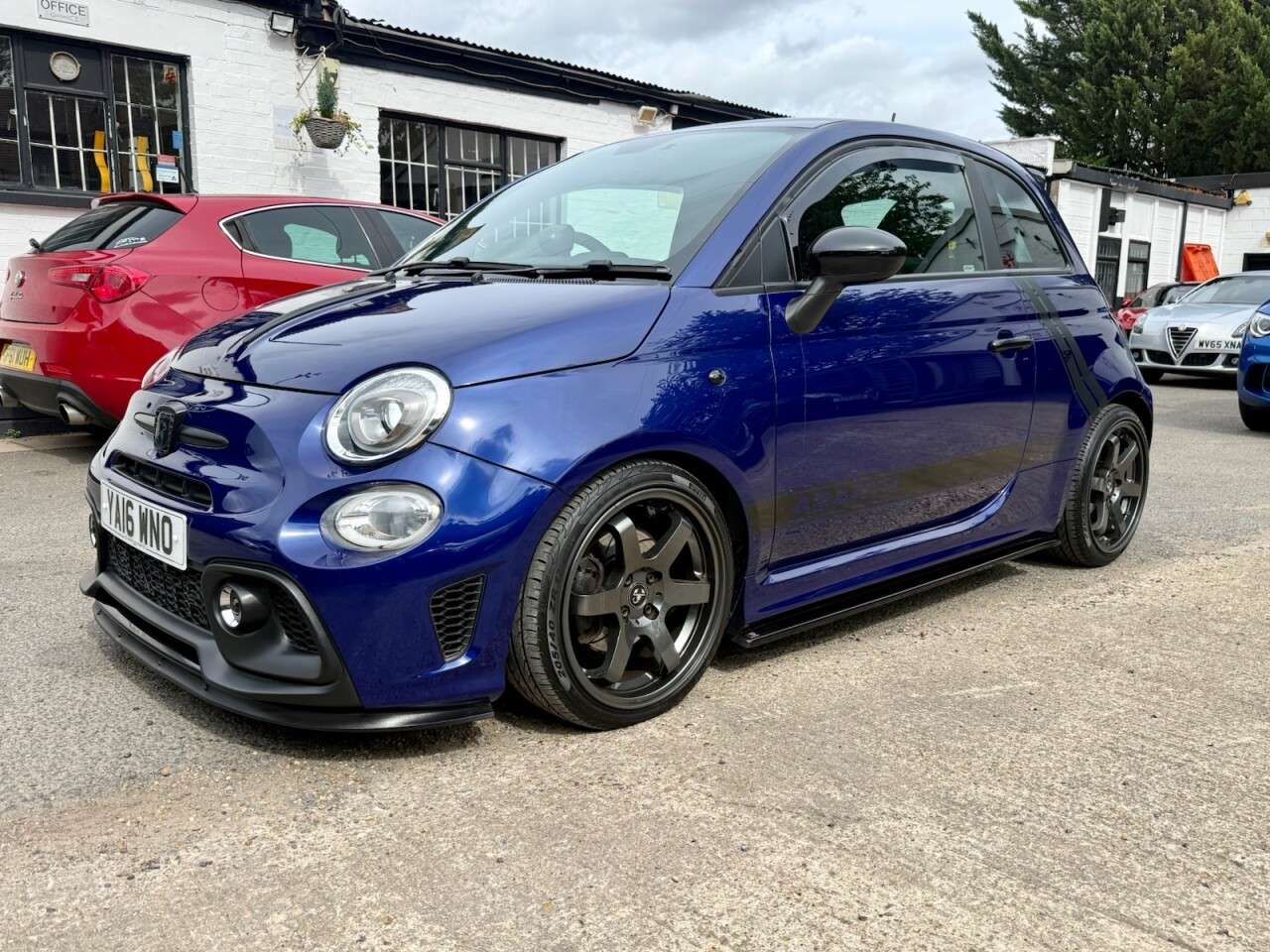 A 2016 ABARTH 595 1.4 T-Jet Hatchback 3dr Petrol Manual Euro 6 (200 ps) UNIQUE EXAMPLE A 2016 ABARTH 595 1.4 T-Jet Hatchback 3dr Petrol Manual Euro 6 (200 ps) UNIQUE EXAMPLE