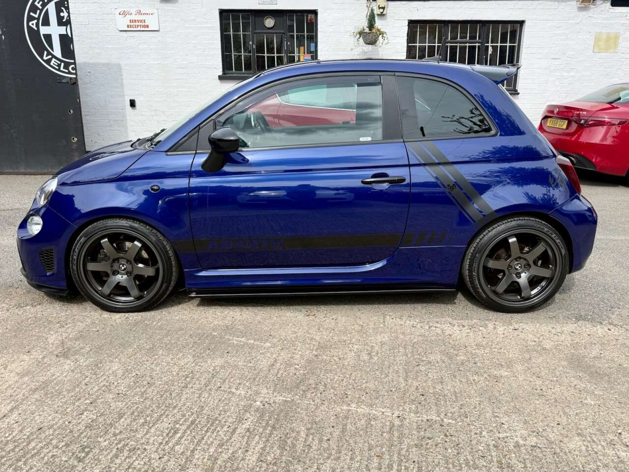 2016 ABARTH 595 2016 ABARTH 595