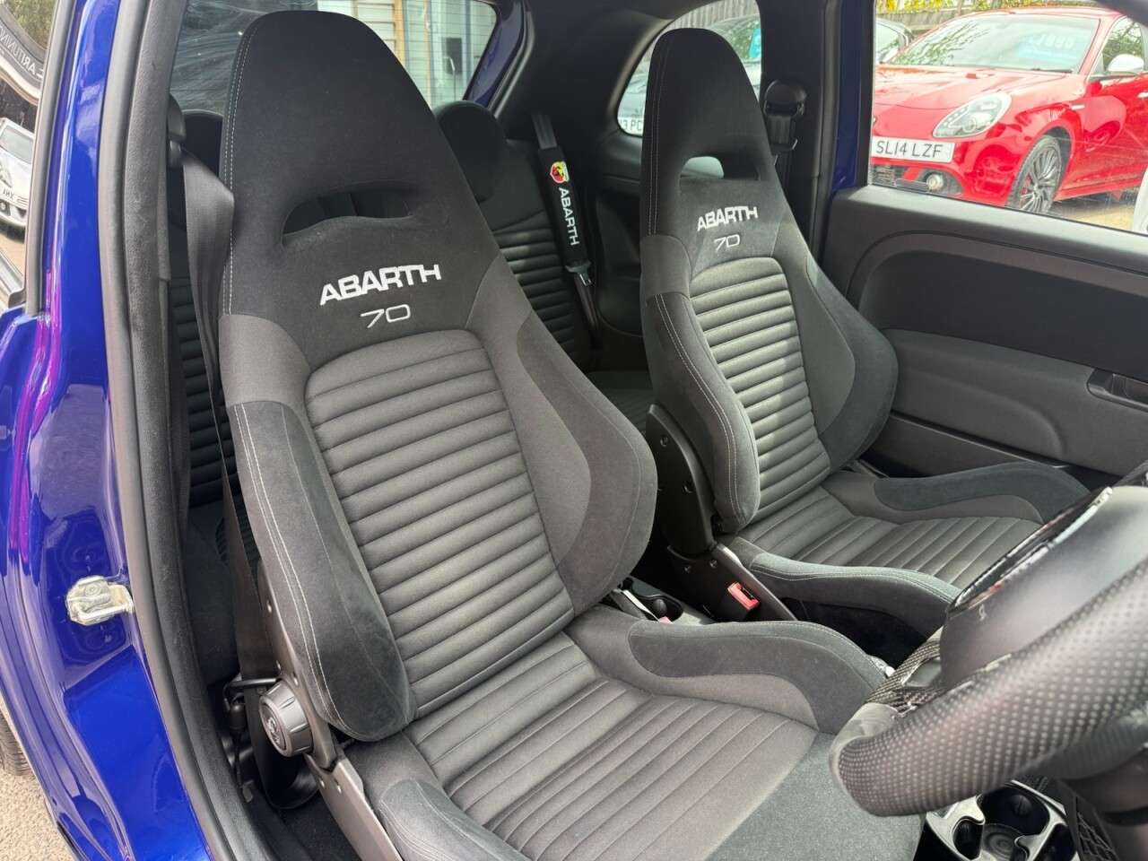 2016 ABARTH 595 2016 ABARTH 595