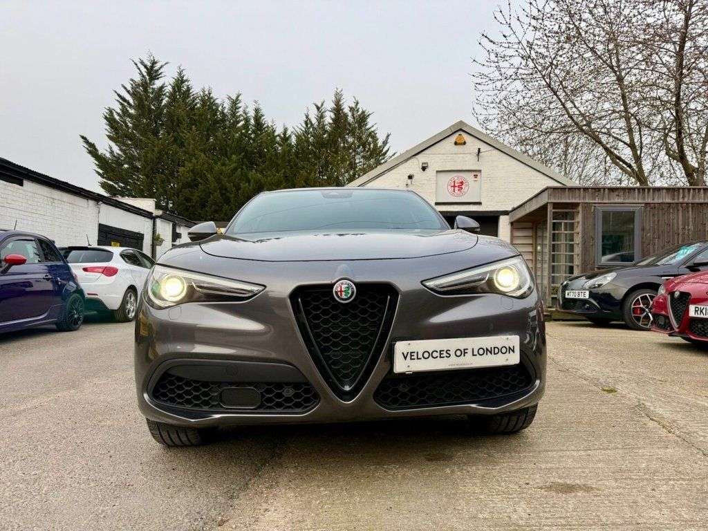 A 2021 ALFA ROMEO STELVIO 2.0T Veloce SUV 5dr Petrol Auto Q4 AWD Euro 6 (s/s) (280 ps) JUST SERVICED A 2021 ALFA ROMEO STELVIO 2.0T Veloce SUV 5dr Petrol Auto Q4 AWD Euro 6 (s/s) (280 ps) JUST SERVICED