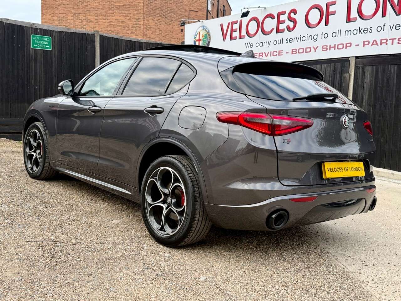 2021 ALFA ROMEO STELVIO 2021 ALFA ROMEO STELVIO