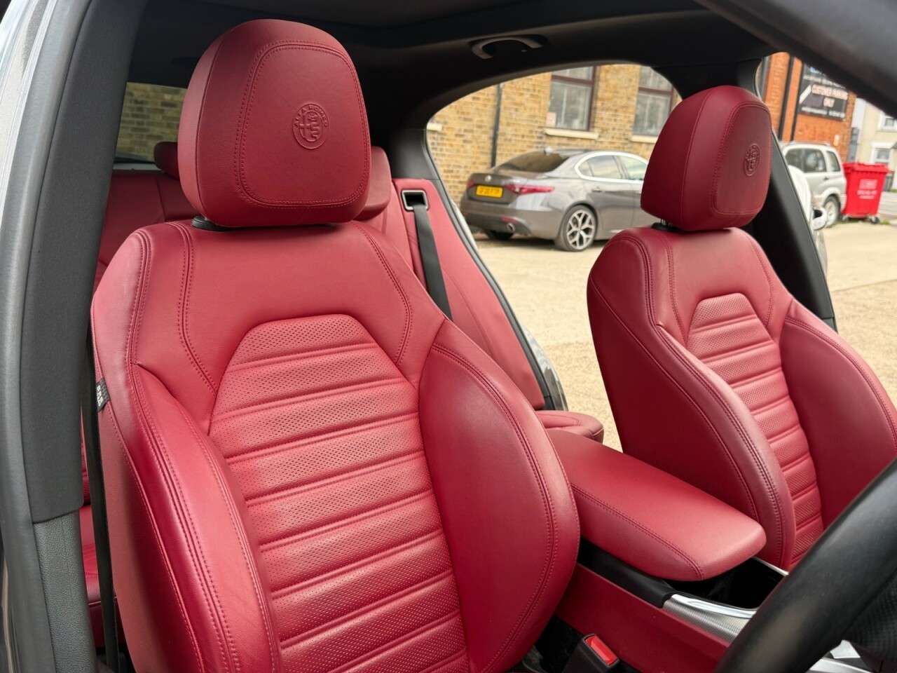 2021 ALFA ROMEO STELVIO 2021 ALFA ROMEO STELVIO