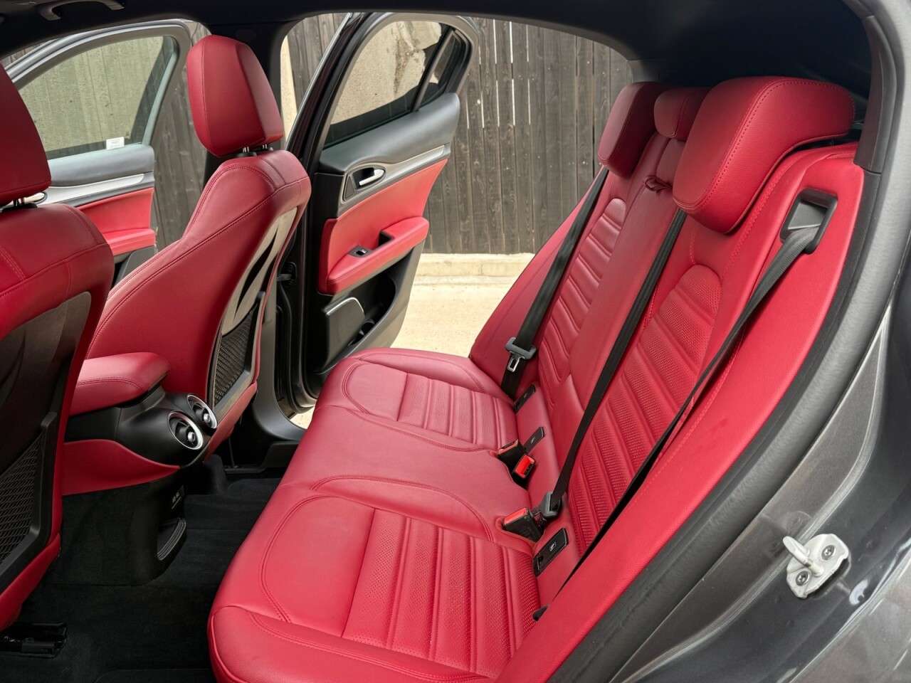 2021 ALFA ROMEO STELVIO 2021 ALFA ROMEO STELVIO