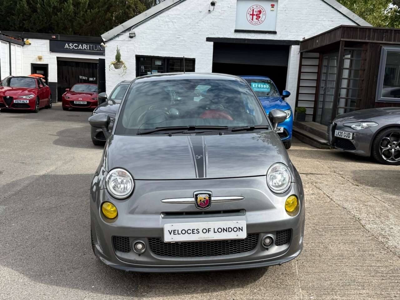 A 2015 ABARTH 595 1.4 T-Jet Turismo Hatchback 3dr Petrol Manual Euro 6 (160 bhp) FULL OX-BLOO A 2015 ABARTH 595 1.4 T-Jet Turismo Hatchback 3dr Petrol Manual Euro 6 (160 bhp) FULL OX-BLOO