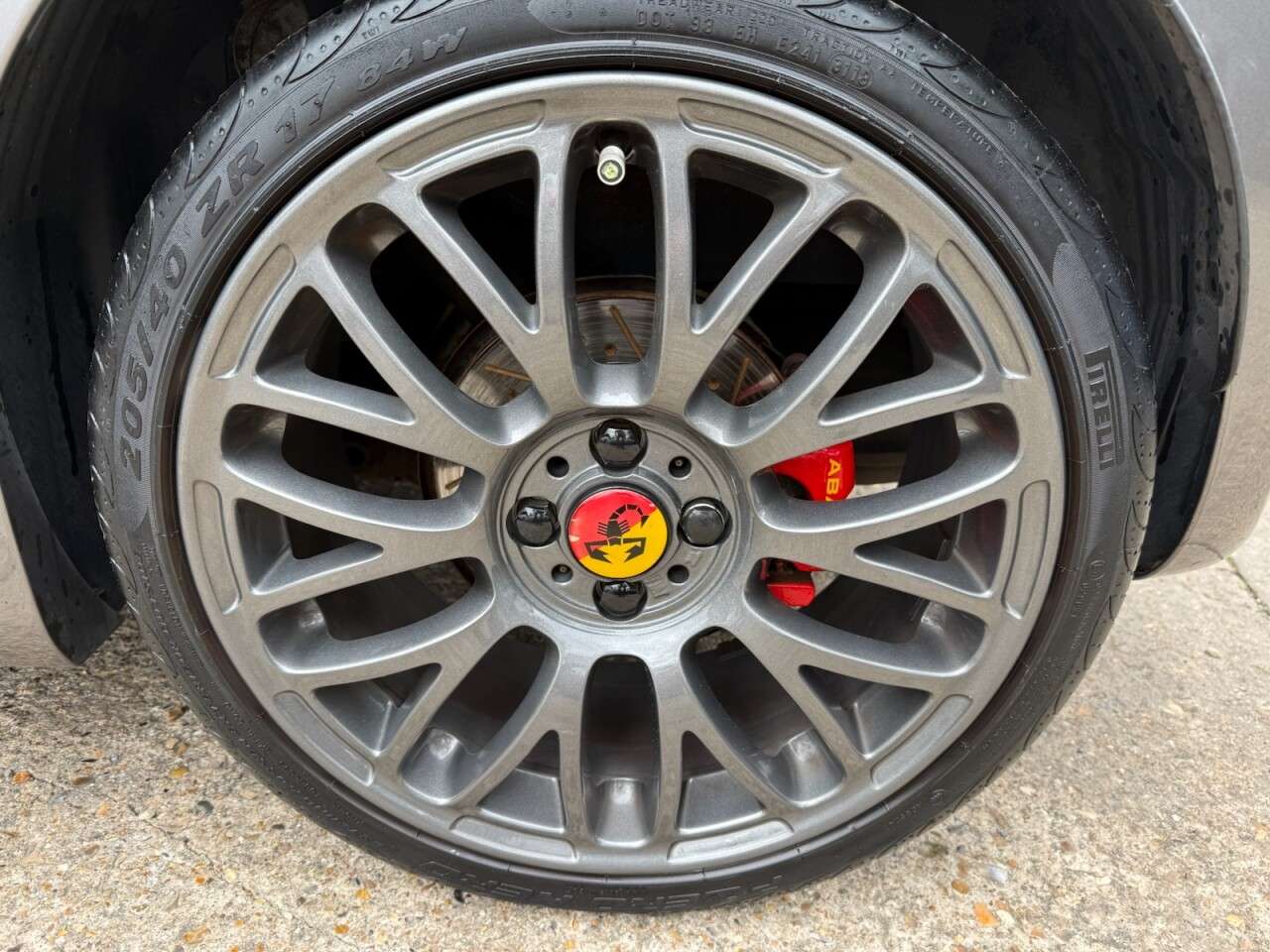 2015 ABARTH 595 2015 ABARTH 595