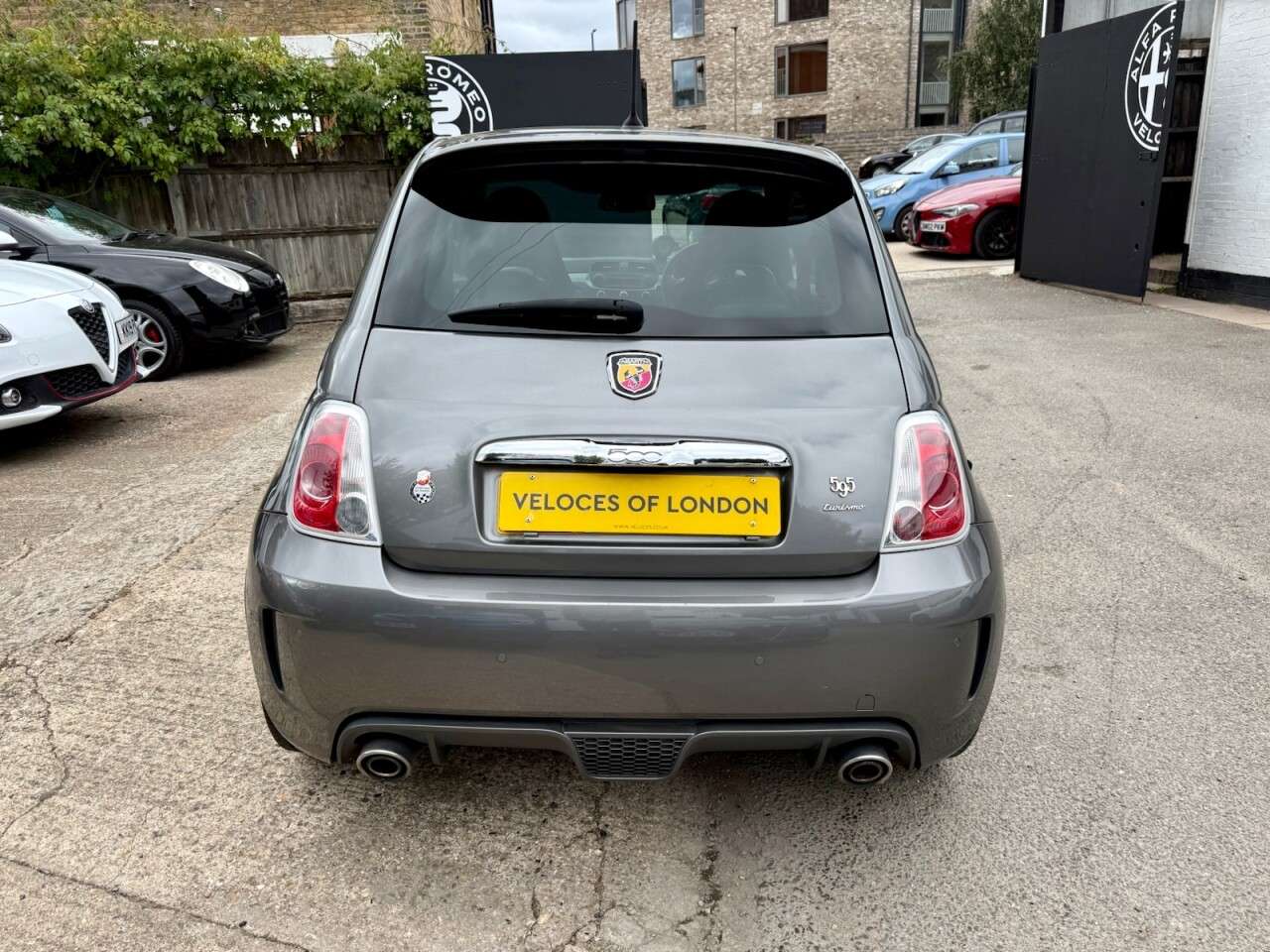 2015 ABARTH 595 2015 ABARTH 595