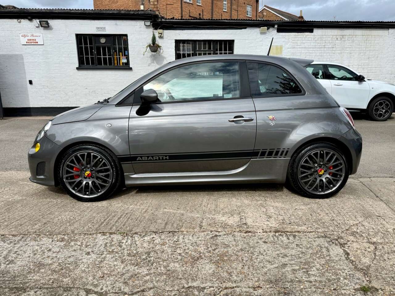2015 ABARTH 595 2015 ABARTH 595