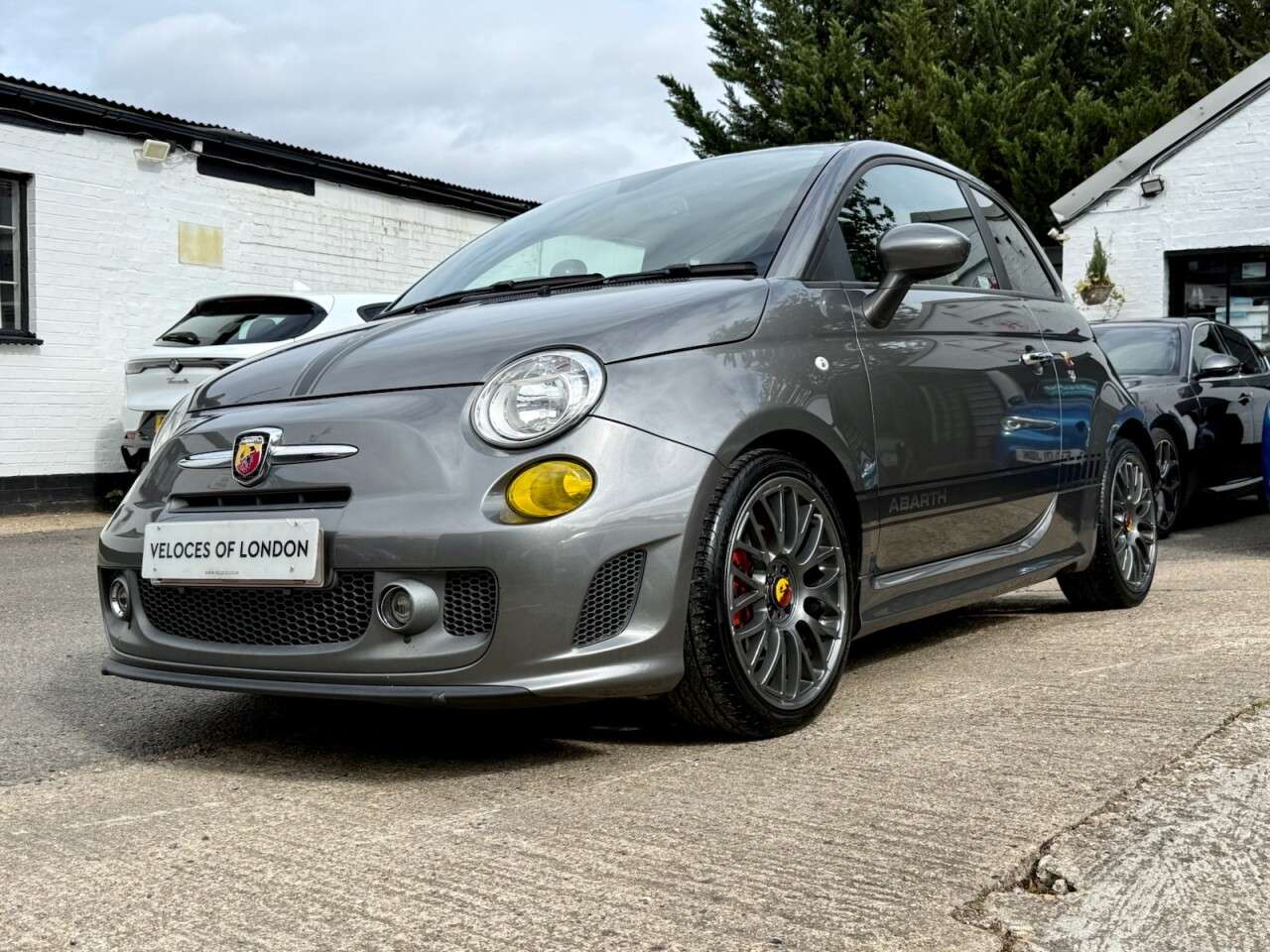 A 2015 ABARTH 595 1.4 T-Jet Turismo Hatchback 3dr Petrol Manual Euro 6 (160 bhp) FULL OX-BLOO A 2015 ABARTH 595 1.4 T-Jet Turismo Hatchback 3dr Petrol Manual Euro 6 (160 bhp) FULL OX-BLOO