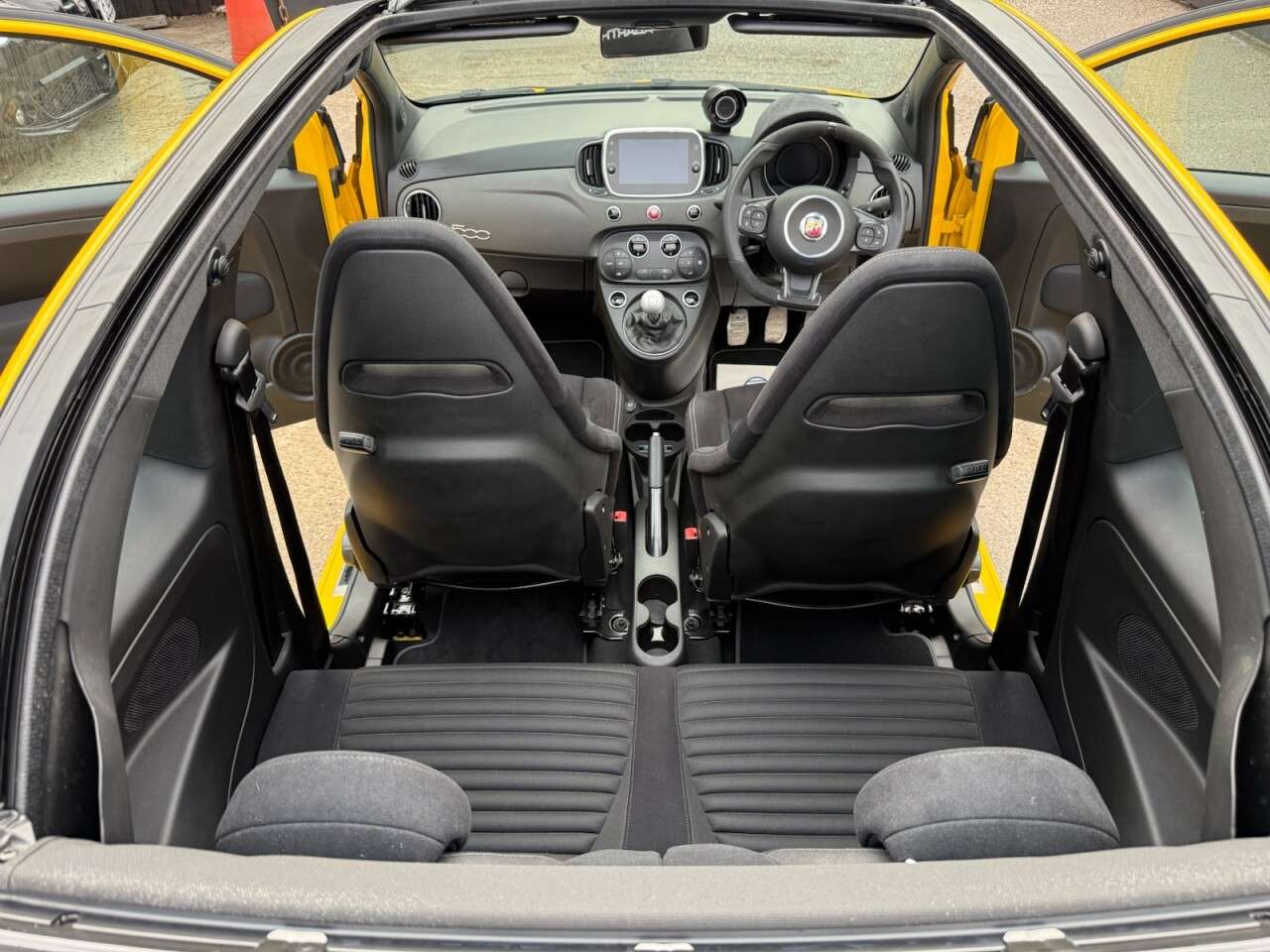 2021 ABARTH 595C 2021 ABARTH 595C