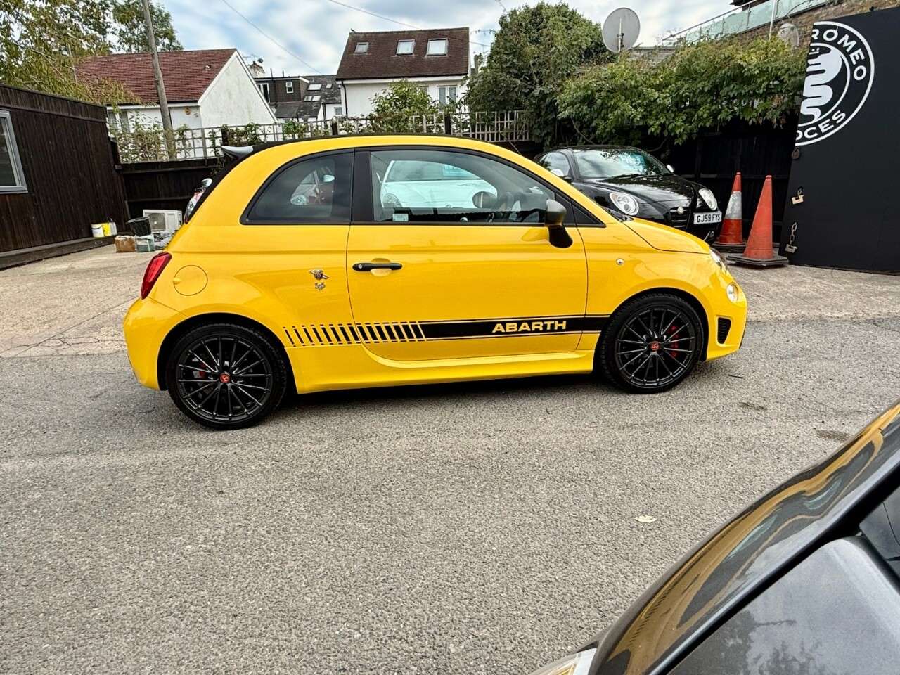 2021 ABARTH 595C 2021 ABARTH 595C