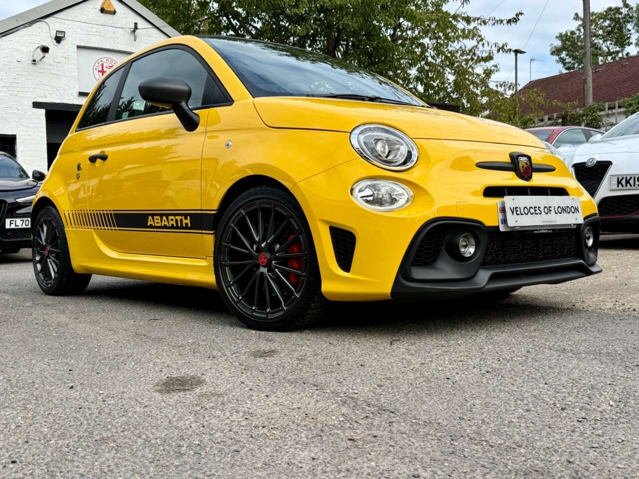 2021 ABARTH 595C 2021 ABARTH 595C