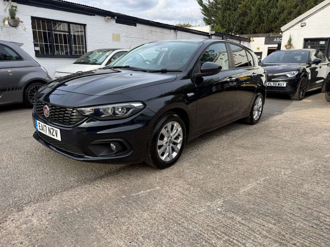 A 2017 FIAT TIPO 1.4 MPI Easy Plus Hatchback 5dr Petrol Manual Euro 6 (95 ps) REAR VIEW CAME A 2017 FIAT TIPO 1.4 MPI Easy Plus Hatchback 5dr Petrol Manual Euro 6 (95 ps) REAR VIEW CAME