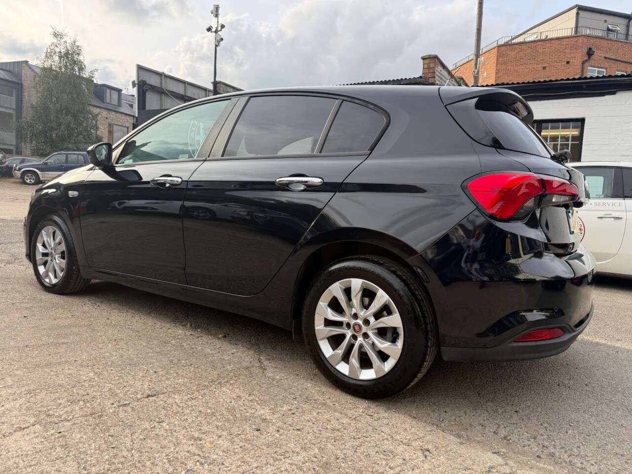 2017 FIAT TIPO 2017 FIAT TIPO