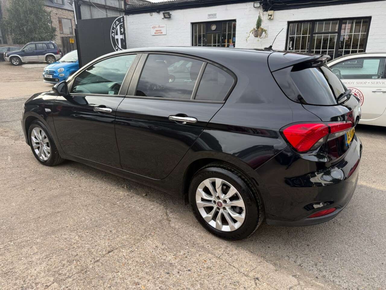 2017 FIAT TIPO 2017 FIAT TIPO