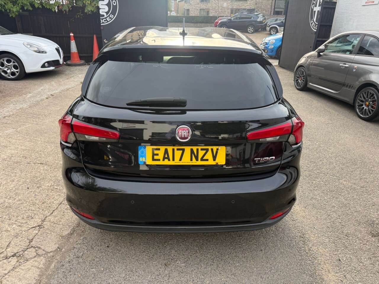 2017 FIAT TIPO 2017 FIAT TIPO