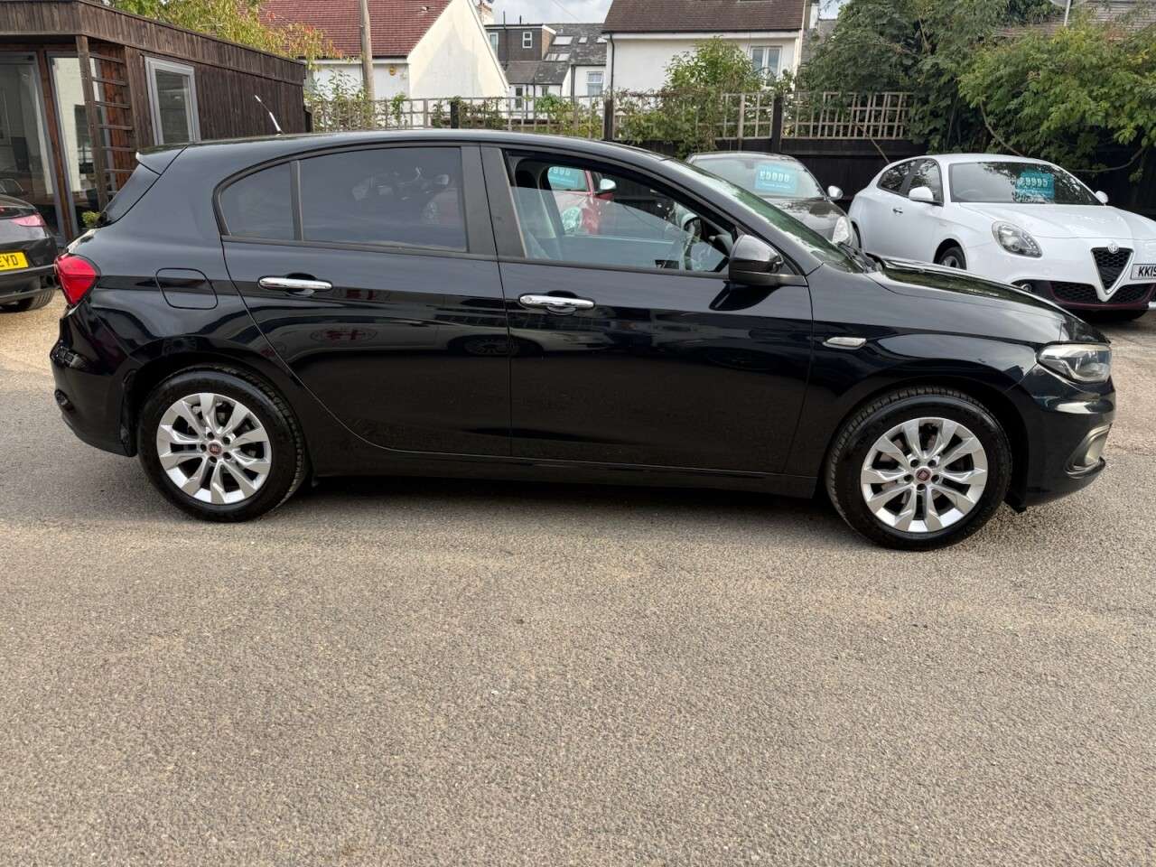 2017 FIAT TIPO 2017 FIAT TIPO