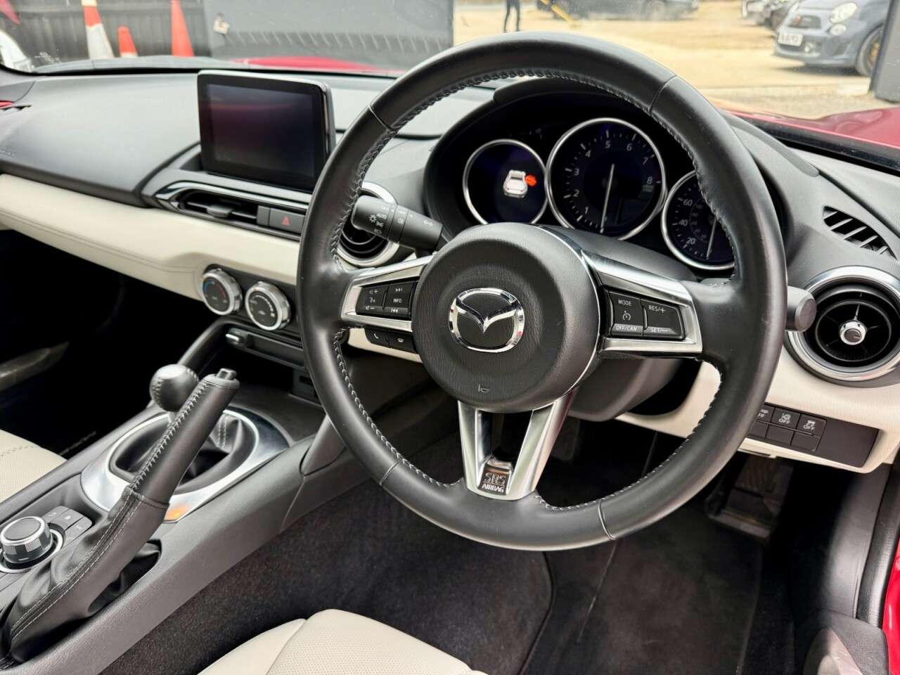 2021 MAZDA MX-5 RF 2021 MAZDA MX-5 RF