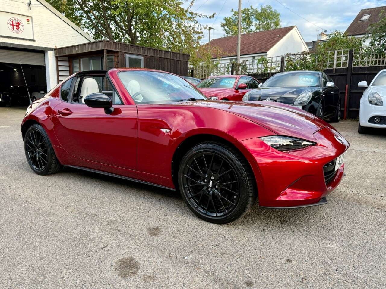 2021 MAZDA MX-5 RF 2021 MAZDA MX-5 RF