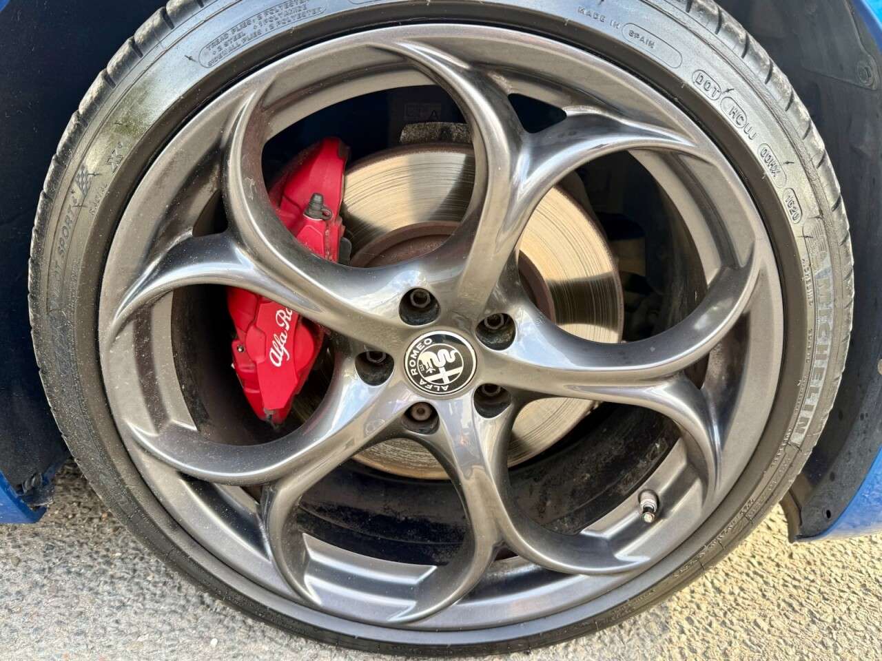2019 ALFA ROMEO GIULIA 2019 ALFA ROMEO GIULIA