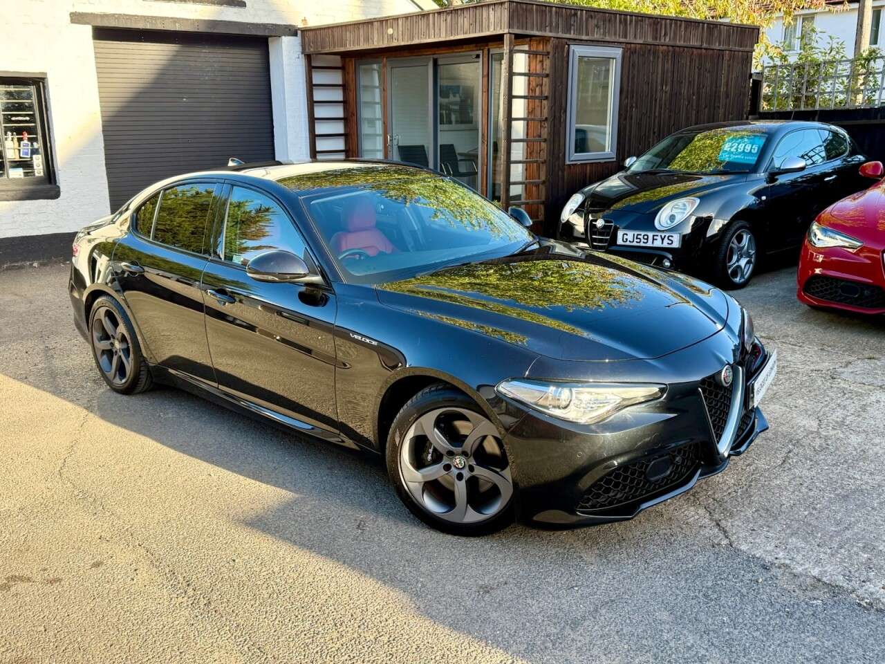 A 2019 ALFA ROMEO GIULIA 2.0T Veloce Saloon 4dr Petrol Auto Euro 6 (s/s) (280 ps) ..JUST SERVICED + A 2019 ALFA ROMEO GIULIA 2.0T Veloce Saloon 4dr Petrol Auto Euro 6 (s/s) (280 ps) ..JUST SERVICED +