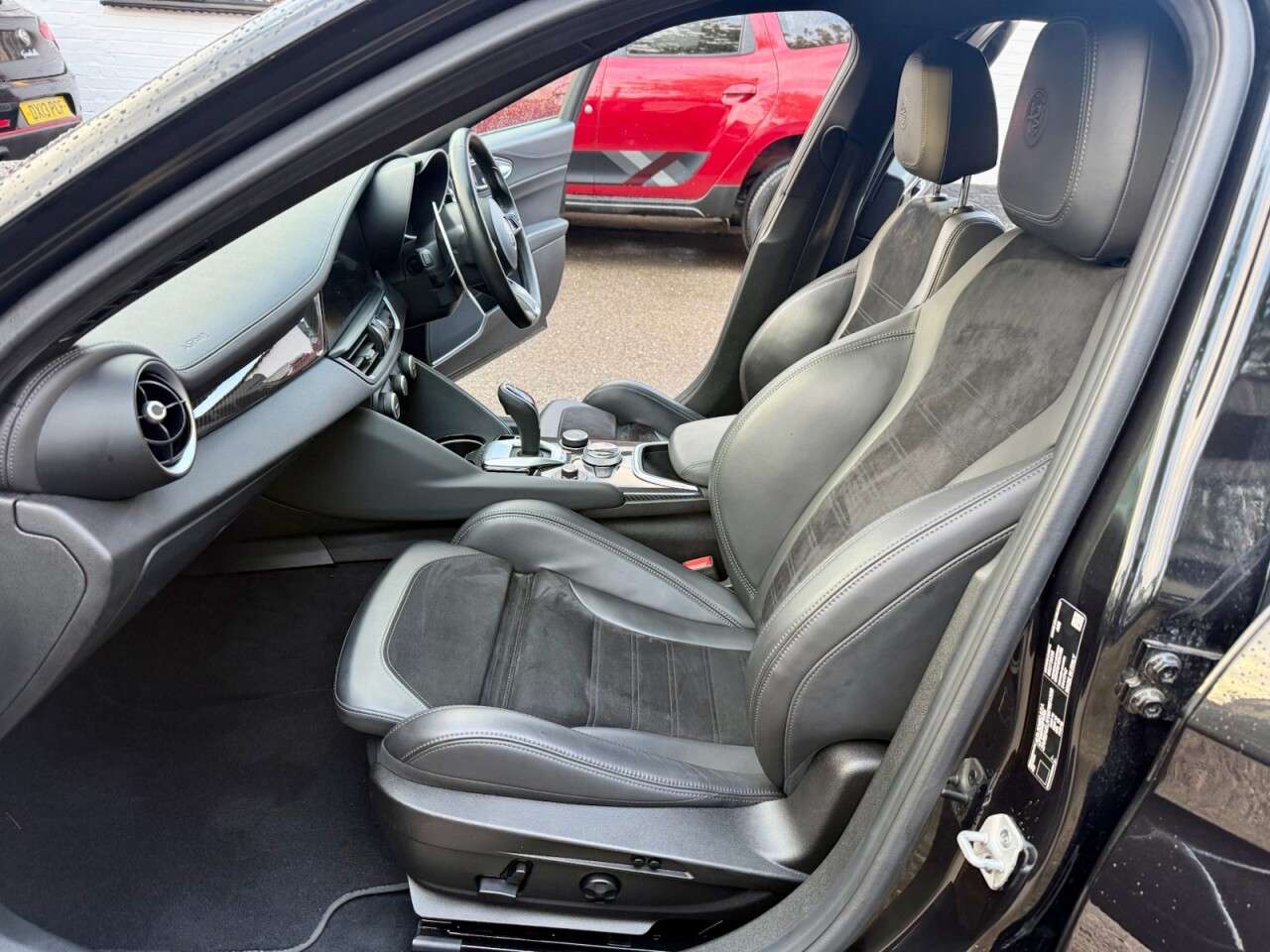 2021 ALFA ROMEO GIULIA 2021 ALFA ROMEO GIULIA