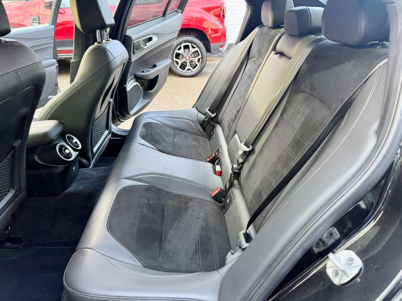 2021 ALFA ROMEO GIULIA 2021 ALFA ROMEO GIULIA