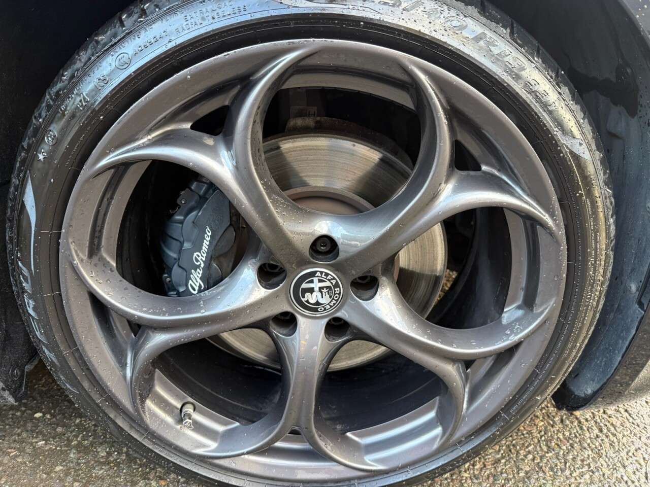 2021 ALFA ROMEO GIULIA 2021 ALFA ROMEO GIULIA