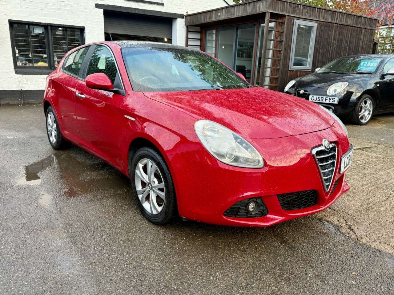 A 2011 ALFA ROMEO GIULIETTA 1.4 TB MultiAir Lusso Hatchback 5dr Petrol Manual Euro 5 (s/s) (170 bhp) JU A 2011 ALFA ROMEO GIULIETTA 1.4 TB MultiAir Lusso Hatchback 5dr Petrol Manual Euro 5 (s/s) (170 bhp) JU