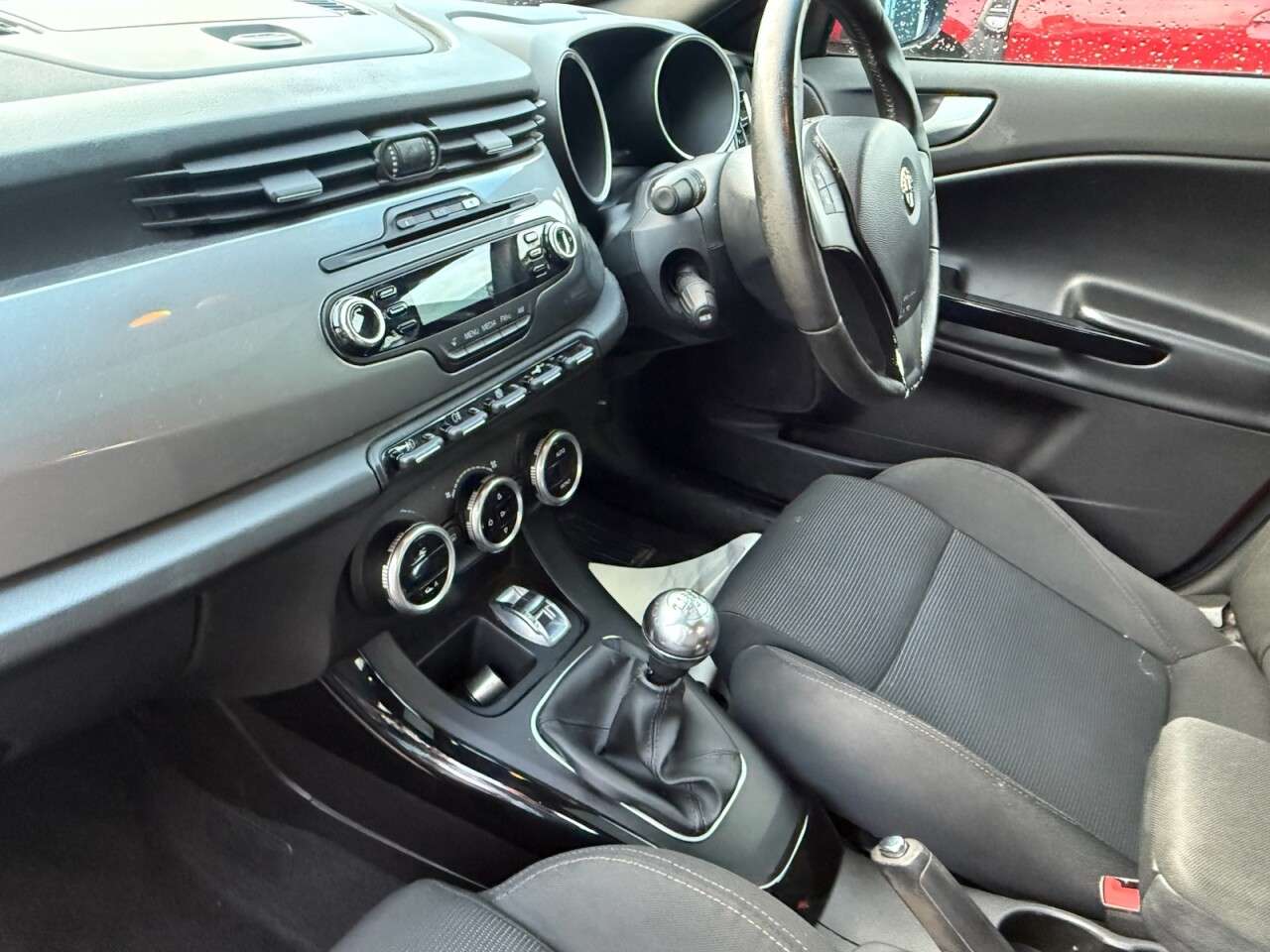 2011 ALFA ROMEO GIULIETTA 2011 ALFA ROMEO GIULIETTA