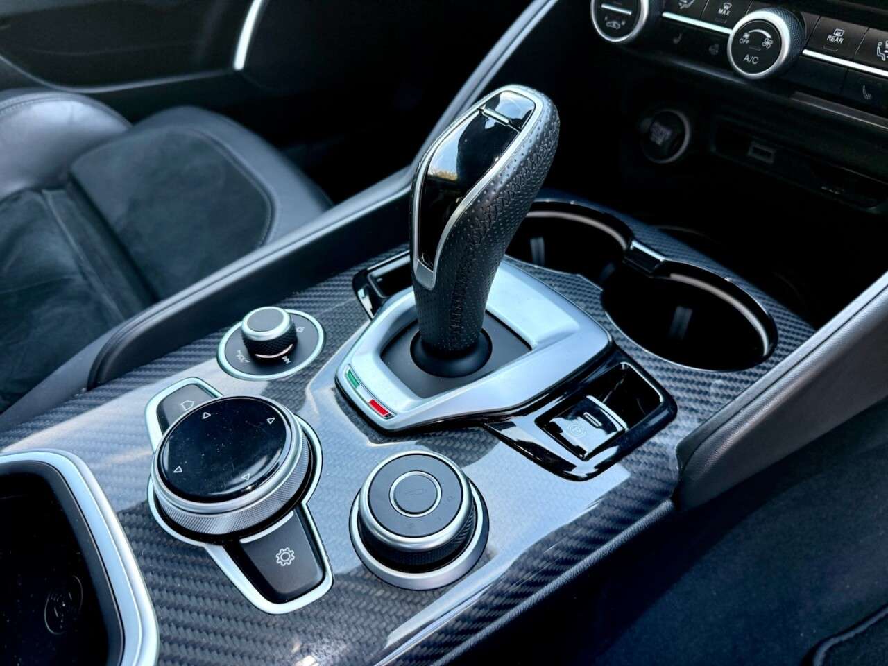 2022 ALFA ROMEO GIULIA 2022 ALFA ROMEO GIULIA