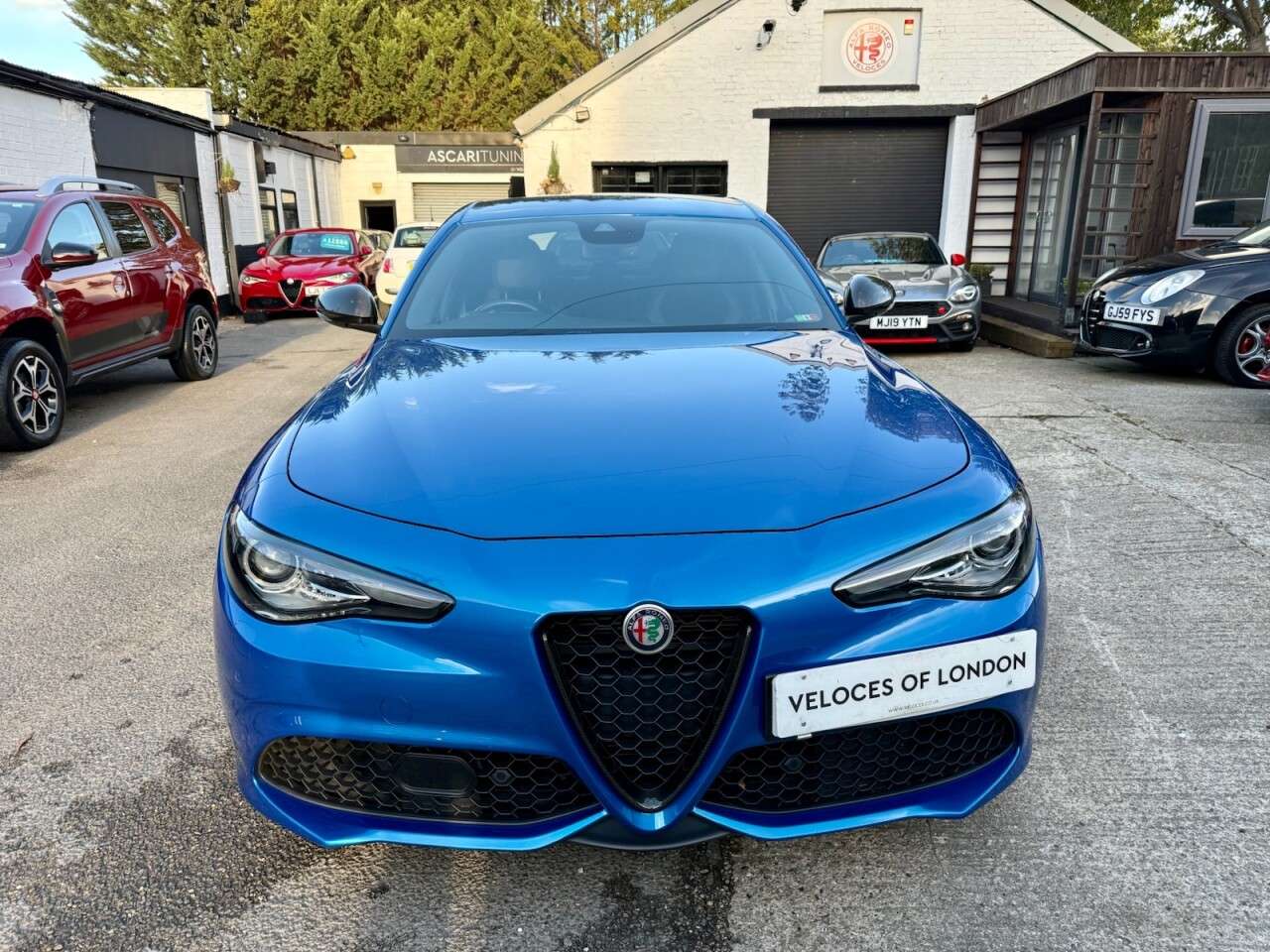 A 2022 ALFA ROMEO GIULIA 2.0T Veloce Ti Saloon 4dr Petrol GPF Auto Euro 6 (s/s) (280 ps) Q2 PERFORMA A 2022 ALFA ROMEO GIULIA 2.0T Veloce Ti Saloon 4dr Petrol GPF Auto Euro 6 (s/s) (280 ps) Q2 PERFORMA