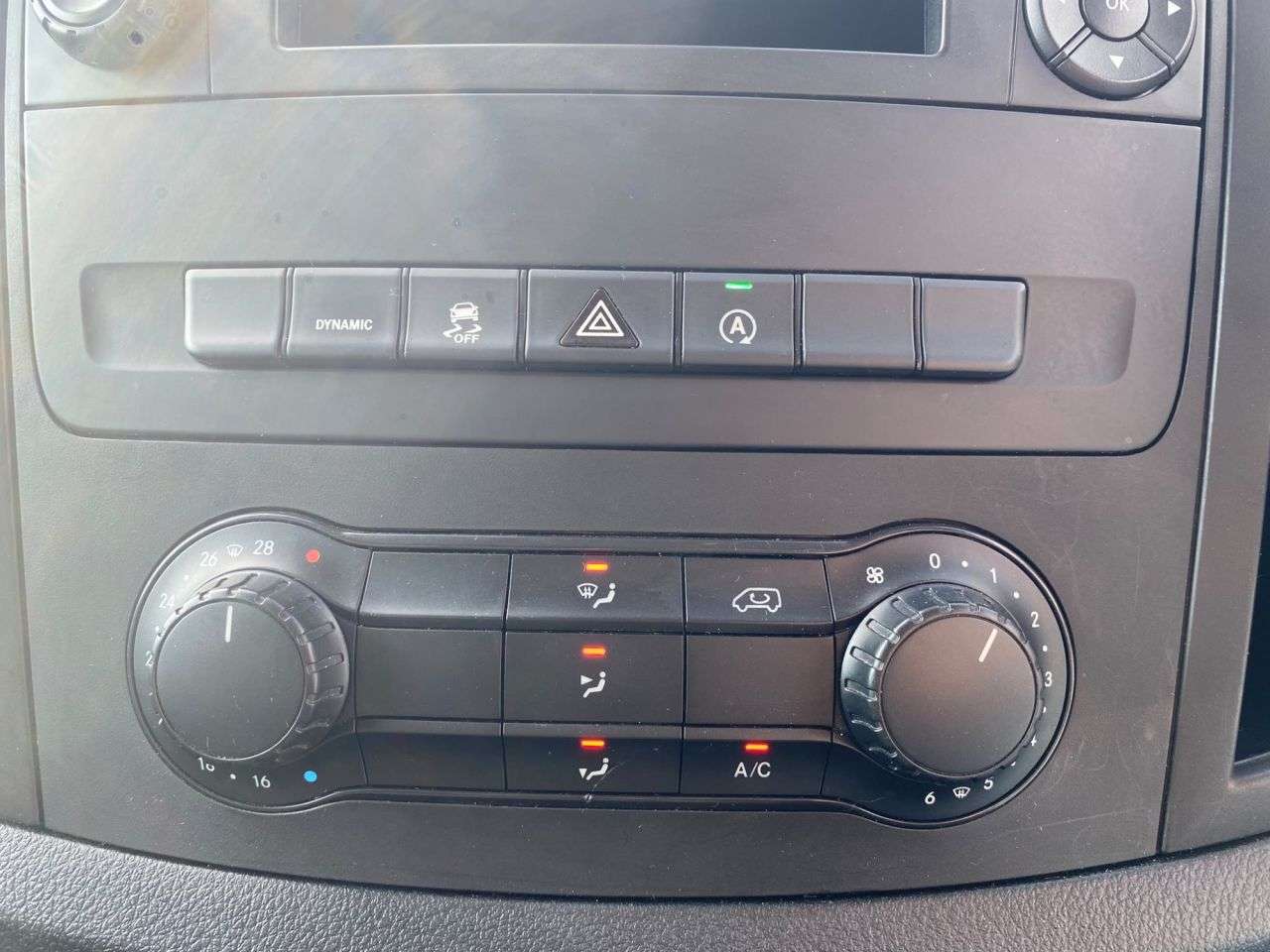 A 2019 MERCEDES-BENZ VITO 2.1 114 CDI PURE G-TRONIC+ RWD L2 LWB 135BHP. EURO 6. AIRCON. PX. A 2019 MERCEDES-BENZ VITO 2.1 114 CDI PURE G-TRONIC+ RWD L2 LWB 135BHP. EURO 6. AIRCON. PX.