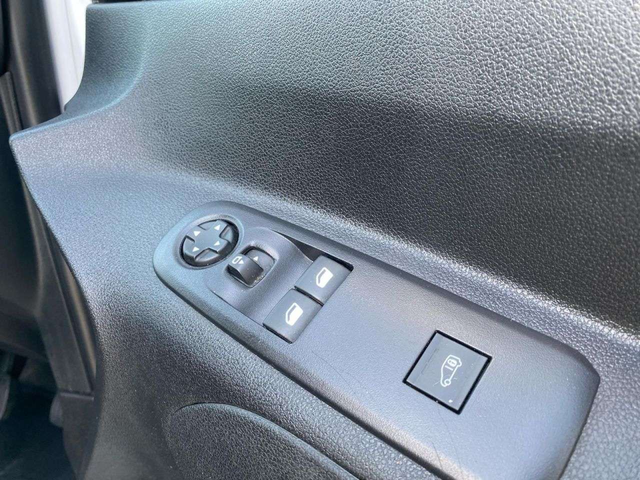 2019 PEUGEOT PARTNER 2019 PEUGEOT PARTNER