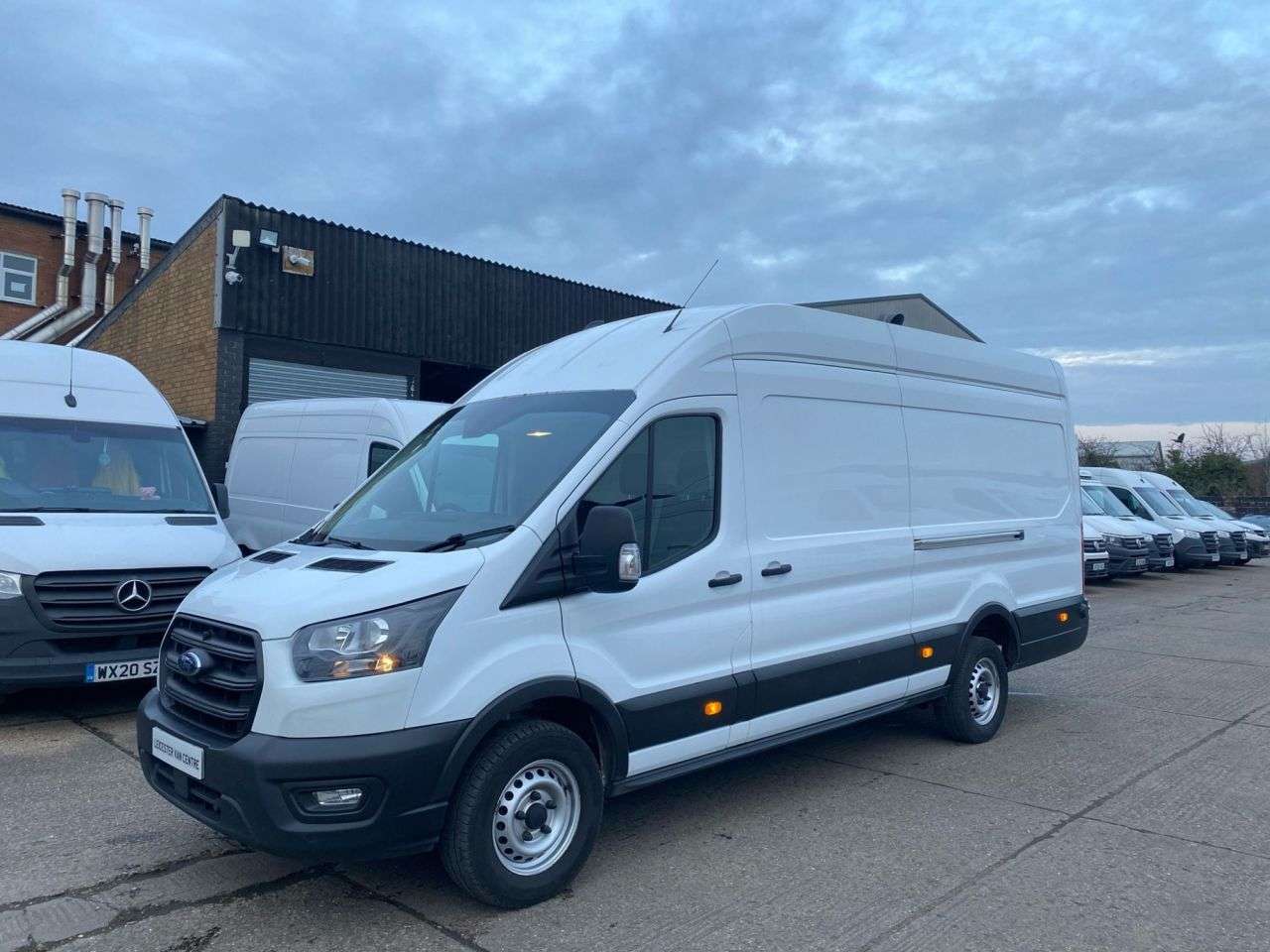A 2023 FORD TRANSIT 2.0 TDCI T350 LEADER ECOBLUE L4 H3 XLWB JUMBO H/ROOF RWD 130BHP. 69K MILES. A 2023 FORD TRANSIT 2.0 TDCI T350 LEADER ECOBLUE L4 H3 XLWB JUMBO H/ROOF RWD 130BHP. 69K MILES.