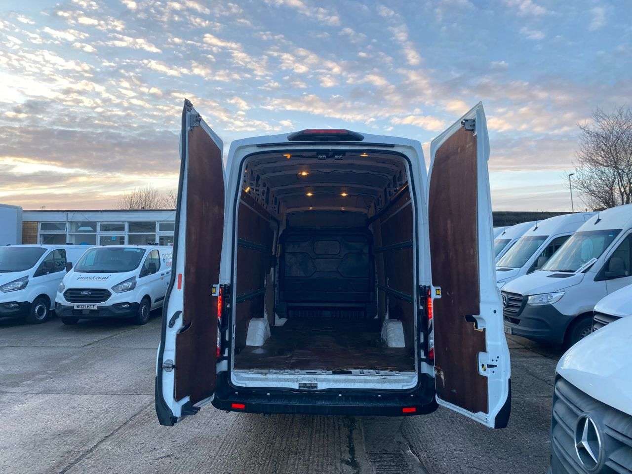 2022 FORD TRANSIT 2022 FORD TRANSIT