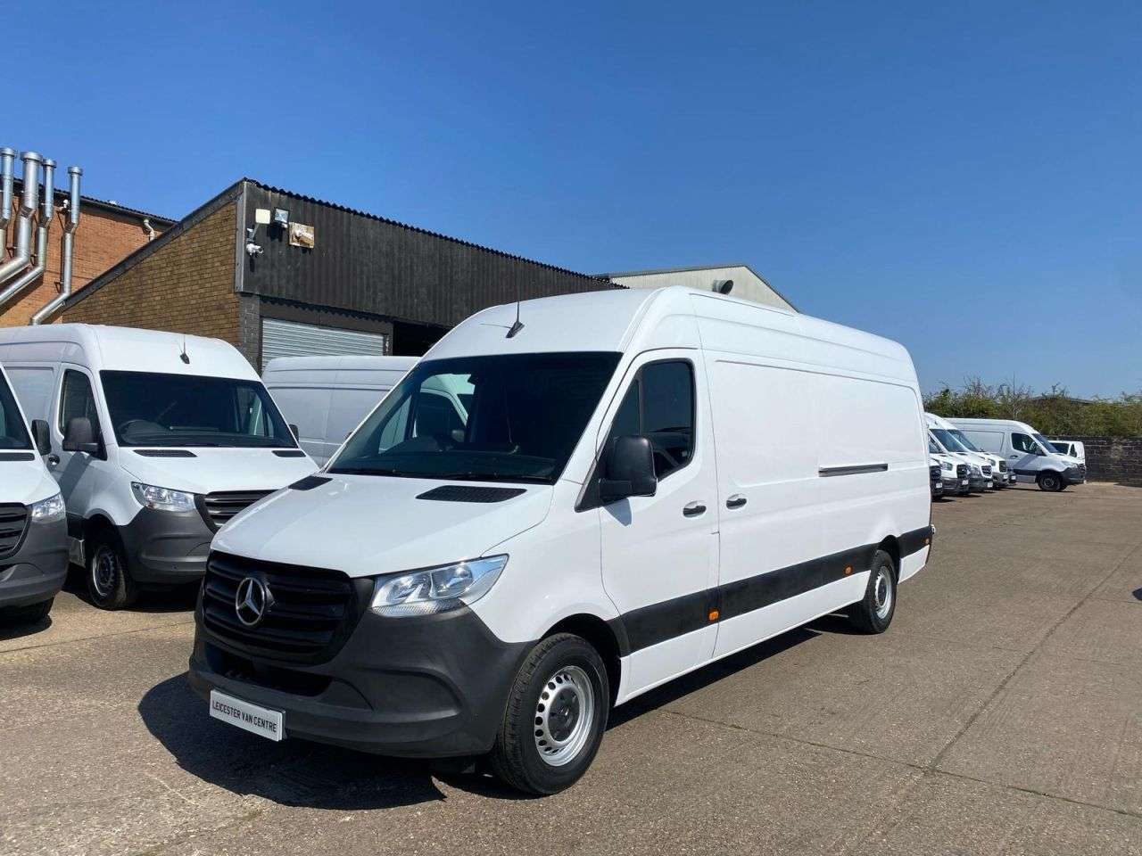 A 2021 MERCEDES-BENZ SPRINTER 2.0 315 CDI L3 H2 LWB H/ROOF PROGRESSIVE 150BHP. RWD. CAMERA. SENSORS. FINA A 2021 MERCEDES-BENZ SPRINTER 2.0 315 CDI L3 H2 LWB H/ROOF PROGRESSIVE 150BHP. RWD. CAMERA. SENSORS. FINA