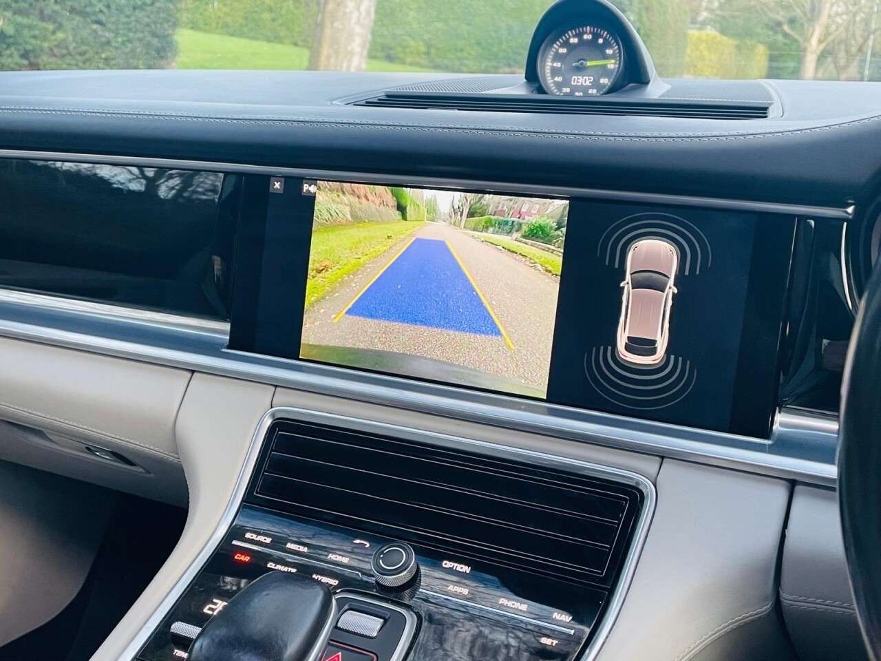 2017 PORSCHE PANAMERA 2017 PORSCHE PANAMERA