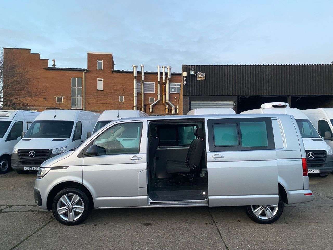 2020 VOLKSWAGEN TRANSPORTER 2020 VOLKSWAGEN TRANSPORTER